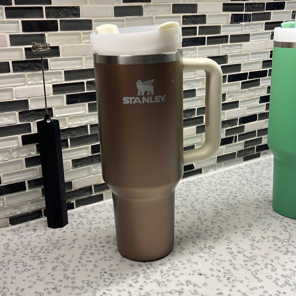 Bronze Stanley 40 oz